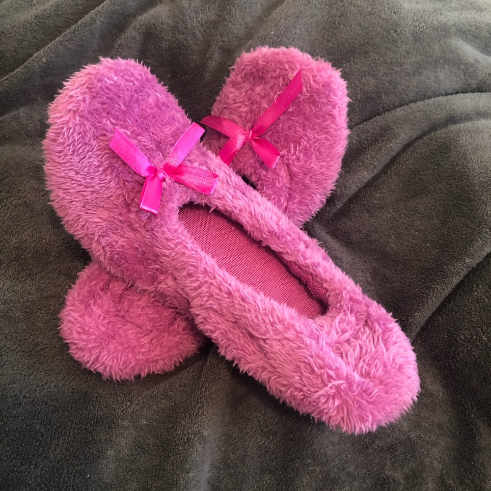 NWOT Cute Purple Slipper Shoes 🎀
